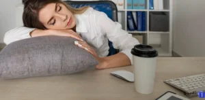 چرت زدن یکی از ساده ترین و درعین حال مؤثرترین روش ها برای افزایش انرژی، بهبود تمرکز و تقویت عملکرد مغز است.