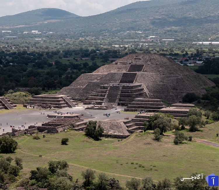 تمدن مایا در منطقه مرکزی و جنوبی آمریکا، از جمله در مکزیک، گواتمالا و هندوراس، شکوفا شد