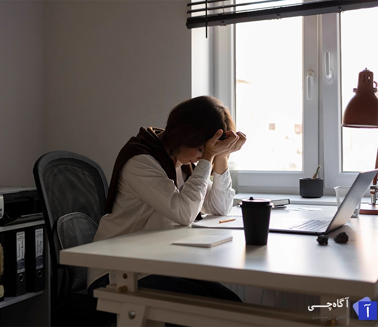 سندروم فرسودگی شغلی یکی از مشکلات رایج در دنیای کاری امروز است که می‌تواند تأثیرات جدی بر سلامت جسمی و روانی افراد داشته باشد.